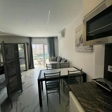 Paraiso Del Sur Tenerife -the Swimming Pool Is Under Reconstruction Apartment