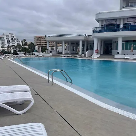 Appartamento Paraiso Del Sur Tenerife With Renovated Swimming Pool